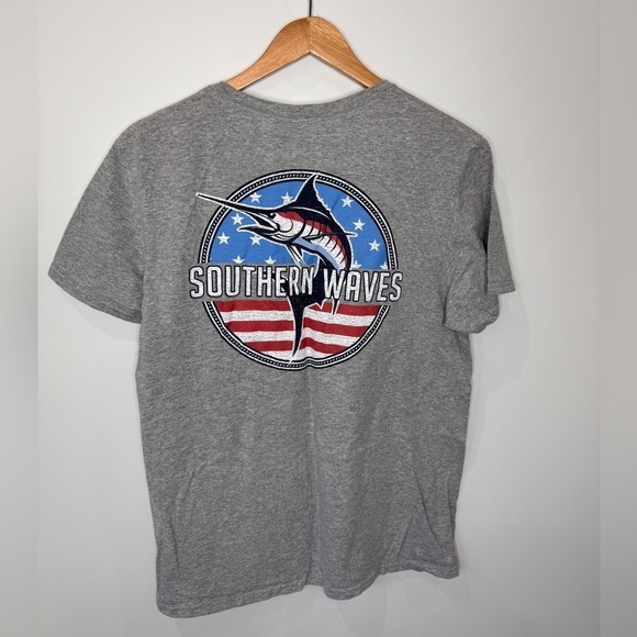Croft & Barrow Southern Waves Gray Men's T-Shirt (M) - Picture 4 of 5